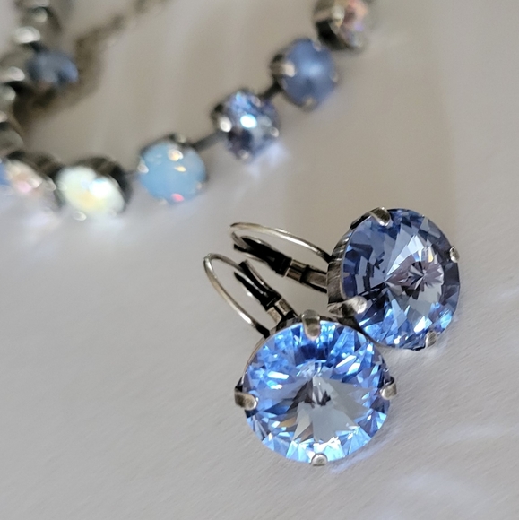 Austrian Crystal Earrings in Antique Silver - Picture 4 of 5